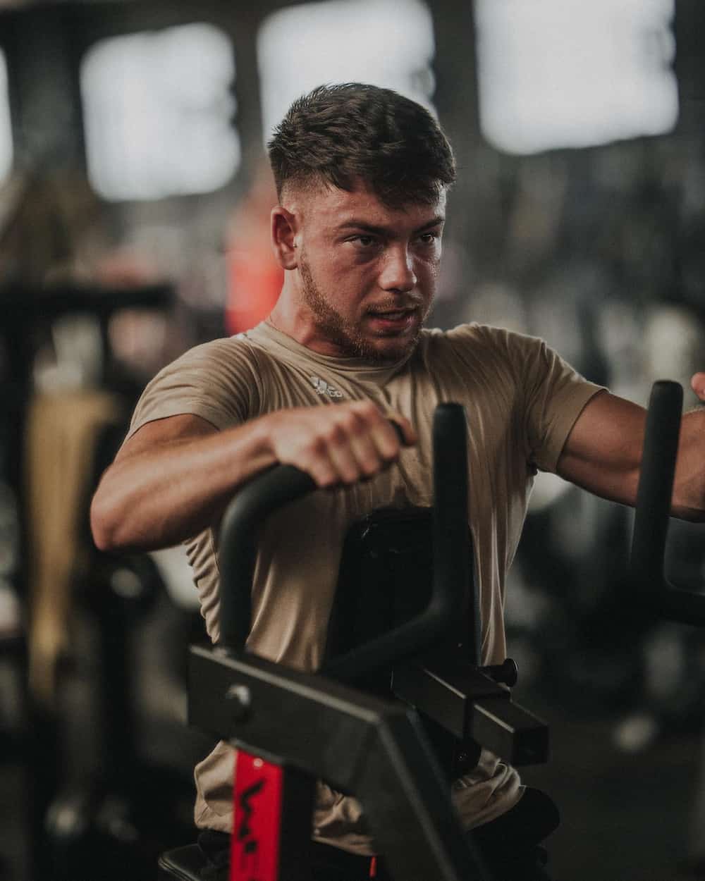 Rutinas de Gimnasio de Espalda y Biceps